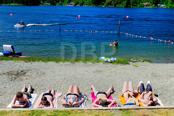 Shawnigan Lake, Shawnigan Wharf Park, people, beach, recreation, lifestyle