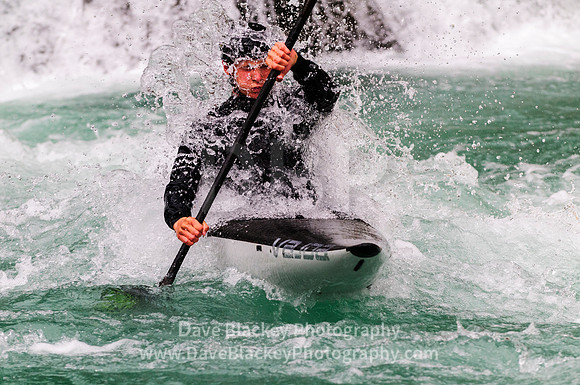 White water kayaking Alberta, Kananaskis River, Canoe Meadows, course, rapids, Alberta