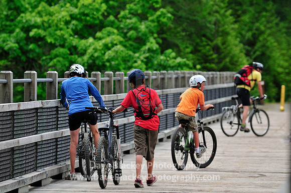 Biking, cycling, Lake Cowichan, 66 Mile Trestle, mountain bike, family