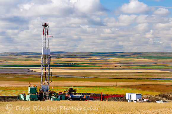 Precision Drilling Rig, #174, Milo, Alberta, oil, drilling, pipeline