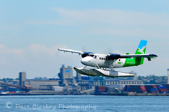 Westcoast Air's DeHavilland Twin Otter, Westcoast Air, DeHavilland Twin Otter, takes off, Vancouver